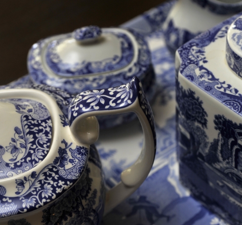Tea Pottery image
